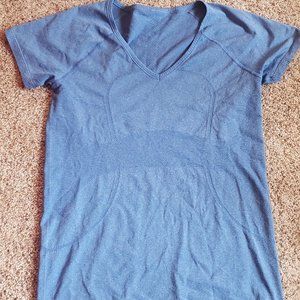 Lululemon Short Sleeve Shirt